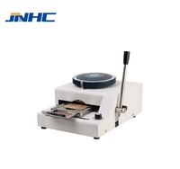 Machine de gaufrage pour la fabrication de cartes en PVC à moteur métallique pour le gaufrage de codes sur des textiles Fabricant de cartes en plastique