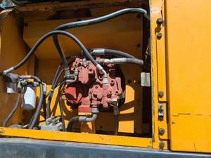 Excavatrice Hyundai 210 d'occasion, haute qualité et prix bas, vente en promotion, fabriquée en Corée. - Product Image 6