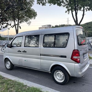 Dongfeng K07S, Camioneta de Lujo, la Más Vendida, <span class=keywords><strong>7</strong></span> <span class=keywords><strong>Plazas</strong></span>, Gasolina, Gran Capacidad, Caja de Cambios Automática/Manual, Autos Usados - Product Image 5