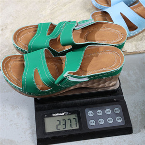 Nuovi <span class=keywords><strong>Sandali</strong></span> Estivi da <span class=keywords><strong>Donna</strong></span> con Punta Aperta, Suola Spessa e Tacco a Piattaforma, Stile Spiaggia, Disponibili in <span class=keywords><strong>Taglie</strong></span> <span class=keywords><strong>Grandi</strong></span> - Product Image 5