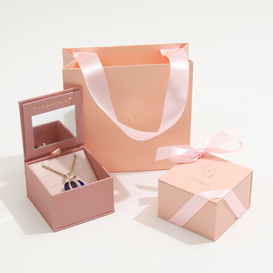 Custom Square Pattern Mirror Jewelry <b>Box</b> with Magnetic Closure and Paper Bag Set 8x8x5cm Luxury Necklace Packaging Gift <b>Box</b> - Product Image 3