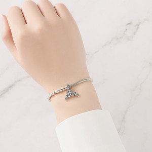 จี้หางนางเงือกทองเหลืองสีขาวสไตล์วินเทจพร้อมดีไซน์ที่โดดเด่นและหรูหรา; อุปกรณ์เสริมสำหรับทำสร้อยข้อมือ DIY สำหรับผู้หญิง - Product Image 6