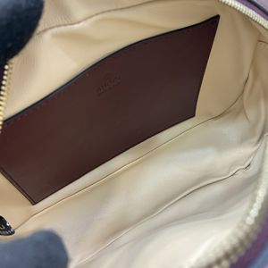 Sac à main de luxe en cuir véritable pour femme, motif rayé, doublure en polyester, bandoulière unique, fermeture éclair - Product Image 5