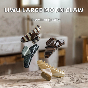 <span class=keywords><strong>Liwu</strong></span> Damen Große 11cm Acetat Umweltfreundliche Handgefertigte Haarklammer Personalisiert Hochwertig Mondform mit Herzdesign - Product Image 2