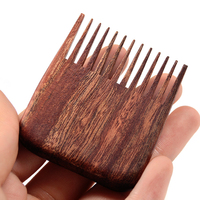 Peigne à barbe en bois à dents larges, mini, personnalisé avec logo OEM, vente en gros par Dongmei Manufacture