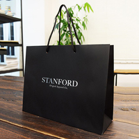 Sacs cadeaux de luxe Ching TA, sacs en papier avec votre propre logo en carton ivoire avec laminage brillant pour l'emballage de cadeaux de mariage
