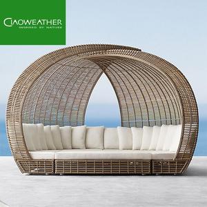 Cama de Día de Ratán de Lujo para Exteriores con Toldo, Moderna, para Villa, Hotel, Junto a la Piscina, Tumbona Redonda con Marco de Aluminio, Conjunto de Muebles de Patio - Product Image 3