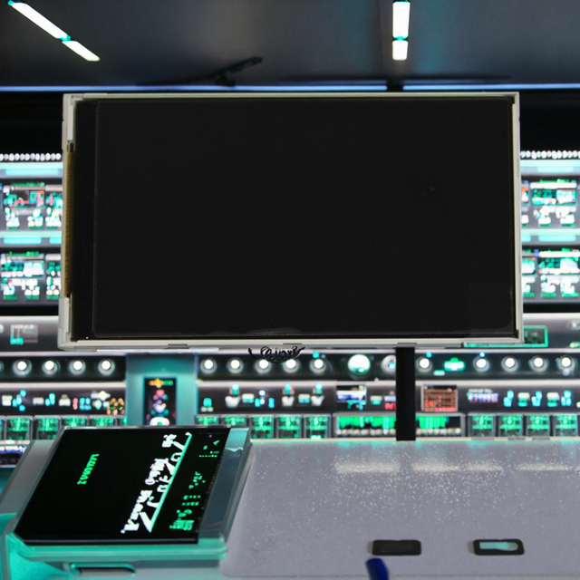 TM035NDZ03 3.5 Inch TFT LCD Module with LVDS Interface 272x480 Resolution 500:1 Contrast for Industrial Use