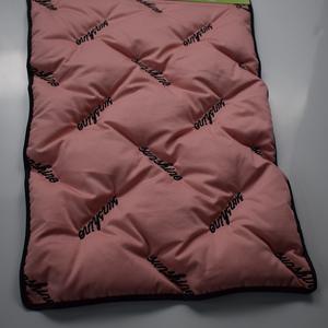 <span class=keywords><strong>Tissu</strong></span> <span class=keywords><strong>matelassé</strong></span> imperméable <span class=keywords><strong>Double</strong></span> <span class=keywords><strong>face</strong></span>, <span class=keywords><strong>pour</strong></span> la veste, 50 pièces, vente en gros - Product Image 5