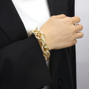 Gold Plated Chain <b>Necklace</b> Zinc Alloy Unisex Fashion Jewelry <b>Statement</b> Piece - Product Image 3