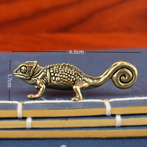 Mini Figuras <span class=keywords><strong>de</strong></span> Gecko <span class=keywords><strong>de</strong></span> <span class=keywords><strong>Cobre</strong></span>, Estatuas <span class=keywords><strong>de</strong></span> Reptiles <span class=keywords><strong>de</strong></span> Latón Vintage, Decoración <span class=keywords><strong>de</strong></span> Escritorio Estilo Zen Exquisito para Hogar, Oficina, Sala <span class=keywords><strong>de</strong></span> Estar, Jardín - Product Image 1