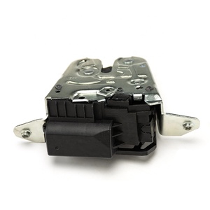 OE A0997400400 Actuador de bloqueo de puerta trasera eléctrica para <span class=keywords><strong>Mercedes</strong></span> Benz Clase E CLA GLS <span class=keywords><strong>GLE</strong></span> Cerradura de puerta trasera eléctrica - Product Image 4