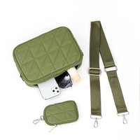 Célèbre Marque Designer Personnalisé Rembourré Petits Sacs À Main et Sac À Main En Cuir PU Matelassé Puffy Sling Sac À Bandoulière