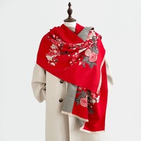Élégant châle long en coton pour femme motif fleur de prunier, idéal pour les espaces climatisés au bureau, vêtement d'extérieur hivernal pour la fête des Mères