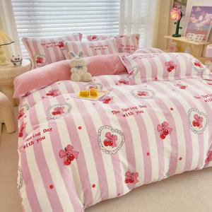 <span class=keywords><strong>Copripiumino</strong></span> in velluto morbido latte all'ingrosso Set <span class=keywords><strong>copripiumino</strong></span> casa calda inverno spessa singola doppia regina Set <span class=keywords><strong>copripiumino</strong></span> - Product Image 2