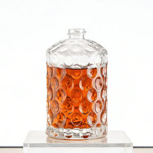 Bouteille en verre personnalisée de 500 ml, finition givrée, marquage à la main, <span class=keywords><strong>bouchon</strong></span> à vis, vide, pour stockage de vodka, rhum, tequila - Product Image 1