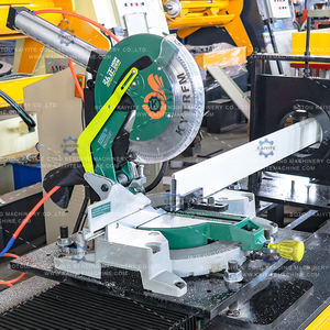 Ligne <span class=keywords><strong>de</strong></span> production continue : Machine <span class=keywords><strong>de</strong></span> formage à rouleaux <span class=keywords><strong>de</strong></span> panneaux sandwich en mousse <span class=keywords><strong>de</strong></span> polyuréthane pour portes <span class=keywords><strong>de</strong></span> <span class=keywords><strong>garage</strong></span> isolées, volets roulants, portes métalliques - Product Image 2