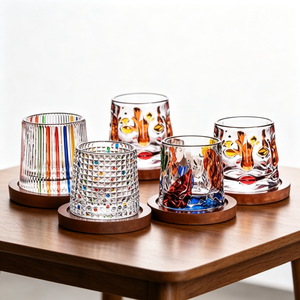 Vasos de Licor de Cristal al por Mayor, Vaso Giratorio para Whisky con Base Pesada, Copa para Licores, Vajilla Personalizada con Logotipo para Bares de Hotel - Product Image 2