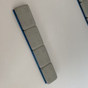 Poids de roue adhésifs en acier bon marché pour l'<span class=keywords><strong>entretien</strong></span> et la réparation des véhicules - Product Image 3