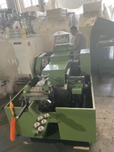 Máquina de fabricación de tornillos de 2 matrices y 4 golpes, máquina de conformado en frío, máquinas para fabricar tuercas y pernos con matrices, ¡en oferta! - Product Image 6