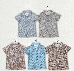 เสื้อโปโลแขนสั้นลายพรางสำหรับเด็กผู้ชาย ลายพรางแบบภาคใต้ มีกระดุม - Product Image 1