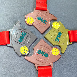 Médaille de puzzle de sport de gravure 3D <span class=keywords><strong>en</strong></span> métal personnalisé de conception libre pour personnaliser les médailles personnalisées de récompense de pickleball de football - Product Image 6