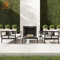 Modernes Outdoor-Sofa-Set mit Aluminiumrahmen, Terrassenmöbel, Wetterfeste Weiße Kissen für Garten, Hinterhof und Villa