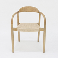 Chaise de salle à manger portable en bois massif au design nordique moderne, avec assise en corde tressée marron, idéale pour la maison et l'hôtellerie – Meilleure vente