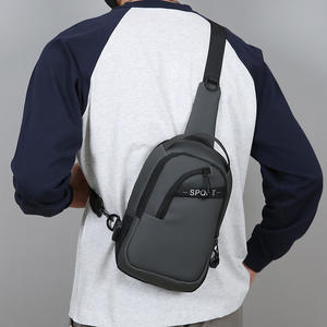 Sac de poitrine pour homme de style coréen, grande capacité, en matériau enduit, sac bandoulière décontracté, sac à bandoulière pour trajets quotidiens en extérieur, gris, noir, foncé - Product Image 2