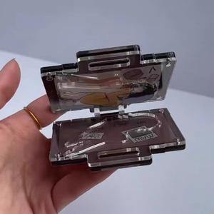 WZCNW Acrylique Valise Design Porte-clés Cadeau Porte-clés en plastique - Product Image 1