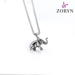 Colgante de Elefante de Acero Inoxidable, Estilo Bohemio Tribal Vintage, Amuleto de la Suerte, Joyería de Moda de Acero de Titanio para Hombres y Mujeres - Product Image 3