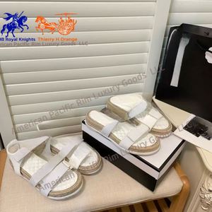 Sandalias Planas Antideslizantes para Mujer CC Fashion, Color Puro, de Goma, Ligeras, para Verano, Playa y Exteriores - Product Image 5