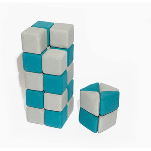 Blocs de construction en mousse souple pour enfants, 10x10x10 Cm, en tissu bleu paon, éponge à haute élasticité pour le jeu et l'apprentissage des tout-petits - Product Image 4
