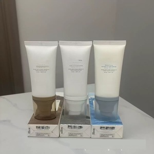 Siero <span class=keywords><strong>Solare</strong></span> <span class=keywords><strong>Idratante</strong></span> Centella Hyalu-Cica Water-Fit SPF50+ PA++++ per Tutti i Tipi di Pelle - Product Image 1