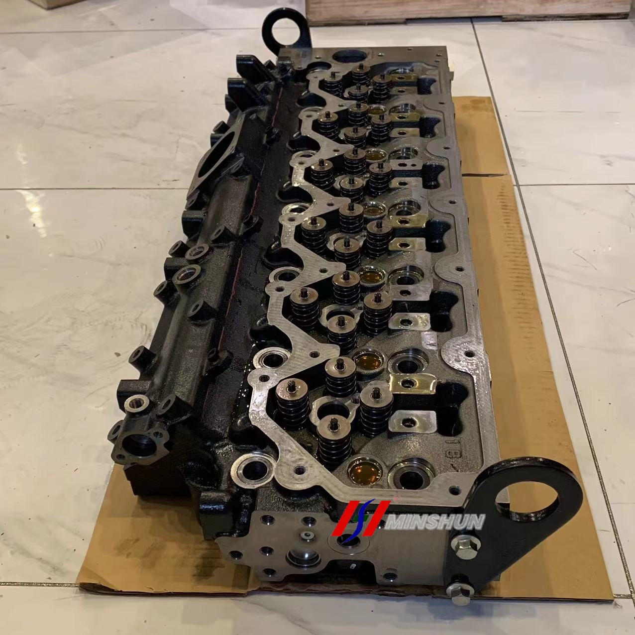 Disassemble New Parts 3845313 231028004 Cylinder Head Asy