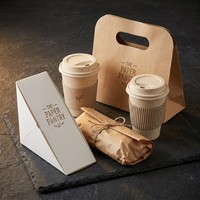 Combo petit-déjeuner café : Boîte à sandwich, gobelets à café avec manchons, film alimentaire et sac fourre-tout, personnalisation du logo de la marque prise en charge