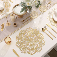 Napperon isolant Ychon en gros, décoration de table de fête, napperon de luxe en PVC moulé par injection doré pour mariage