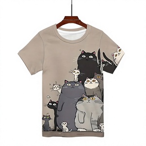 เสื้อยืดผู้ชายลายการ์ตูนแมว แขนสั้น คอกลม ทรงปกติ ผ้าฝ้ายเจอร์ซีย์ 100% ระบายอากาศได้ดี พิมพ์ลายดิจิทัล - Product Image 1