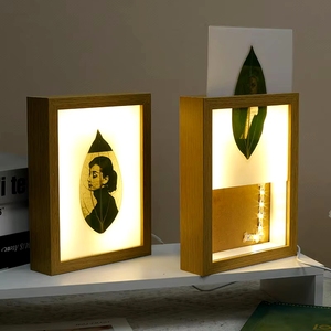 Cadre photo en bois avec lumière LED, boîte à lumière gravée au laser, affichage vertical rectangulaire pour la décoration de la maison, cadeau - Product Image 1
