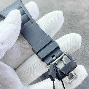 Bracelet en silicone, résistant à l'eau. Montre carrée de 41 mm. Design classique mécanique de haute qualité. Montre à mouvement mécanique. - Product Image 5