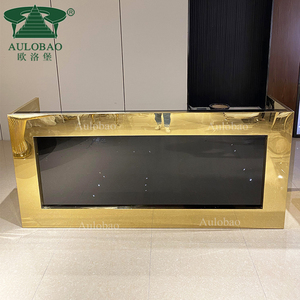 Comptoir de réception d'hôtel en métal et acier inoxydable doré Laster Design - Product Image 1