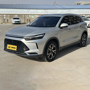 <span class=keywords><strong>Vente</strong></span> directe en gros BAIC X7 2022 1.5TD DCT Édition Zhishang Essence Voitures chinoises économiques SUV 5 places Véhicules <span class=keywords><strong>d</strong></span>'<span class=keywords><strong>occasion</strong></span> - Product Image 1
