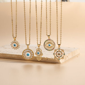 Kalung Liontin Tangan Fatima Palm Hasma Berlapis Emas 14K Grosir, Kristal Biru, Mata Turki Pengusir Jahat untuk Wanita - Product Image 2