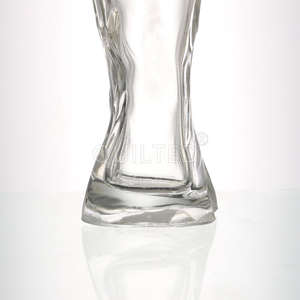 زجاجة مشروب كحولي على شكل جسم امرأة بشكل فريد مخصصة من الزجاج والمشروبات الروحية والفودكا - Product Image 3