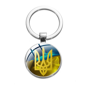 Nouveau style porte-clés de football léger Bestone, thème Coupe de football États-<span class=keywords><strong>Unis</strong></span> <span class=keywords><strong>Canada</strong></span> Mexique 2026, souvenir en alliage de zinc - Product Image 3