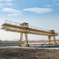 Grue portique à double poutre de type A de grande capacité 25 tonnes 40 tonnes avec enrouleur de câble