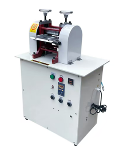 Máquina Neumática para Grabado de Cinturones de Cuero, Maquinaria de Producción para Procesamiento de Patrones, Plegado, Calentamiento y Alimentación - Product Image 3