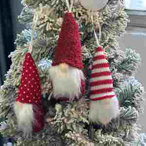 Muñeco de ángel de fieltro sin rostro al por mayor de fábrica, decoración colgante para árbol de Navidad, lana ecológica lavable, a la moda, bajo MOQ, personalizado - Product Image 2