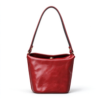 Porte-monnaie en cuir véritable Red Delta pour femme, mini sac à main en cuir de vachette pleine fleur, sac seau pour sororité, étui pour écouteurs, petit sac fourre-tout