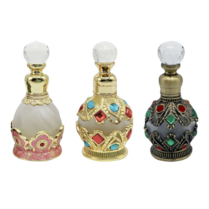 Fancy <b>Perfume</b> <b>Bottle</b> With Crystal Stopper Gold Decorated Round Shape Gift Craft 30ml Empty Glass <b>Bottle</b> - Product Image 3